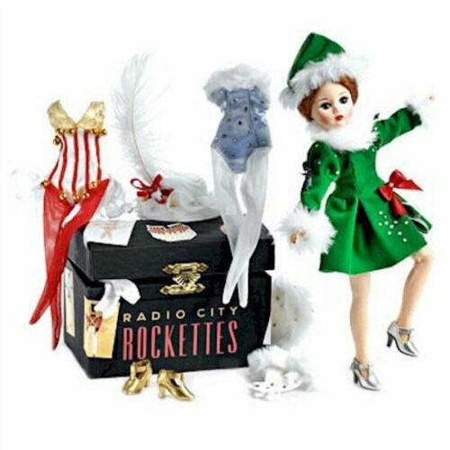 Rockette Deluxe Trunk Set by madame alexander