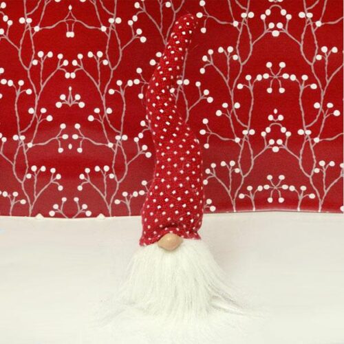 tomte with tall hat