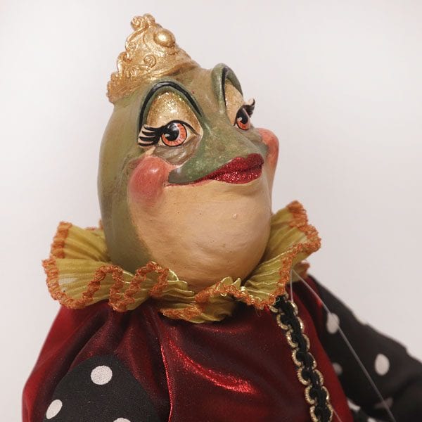 Queen Esmeralda Frog