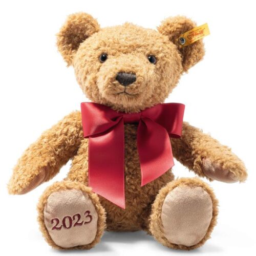 2023 Cozy Teddy Bear of the Year